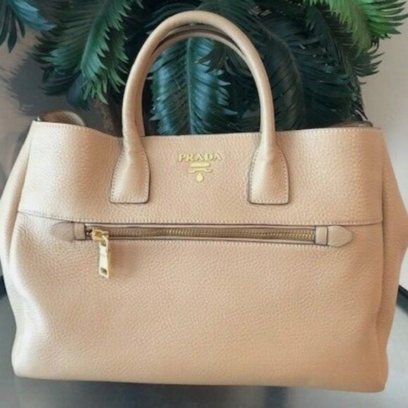 Gorgeous Large Prada Tote - Picture 1 of 10